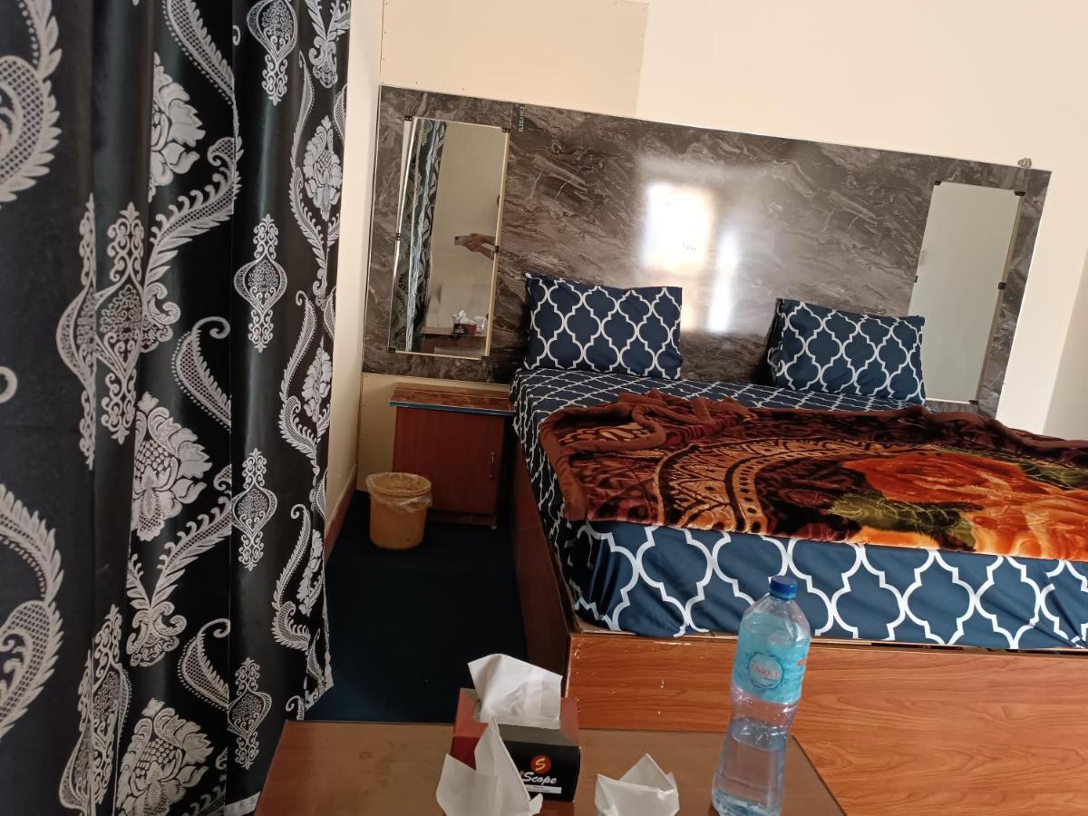 Hotel Moon Light View Лахор Екстер'єр фото